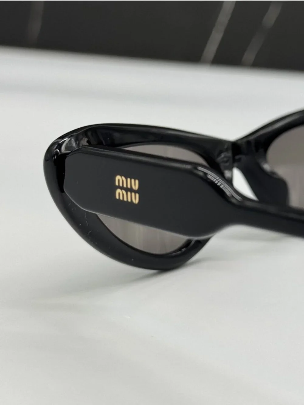 New Miu Miu MUB11SU Black Cat Eye Sunglasses SMU B11 16K80Q